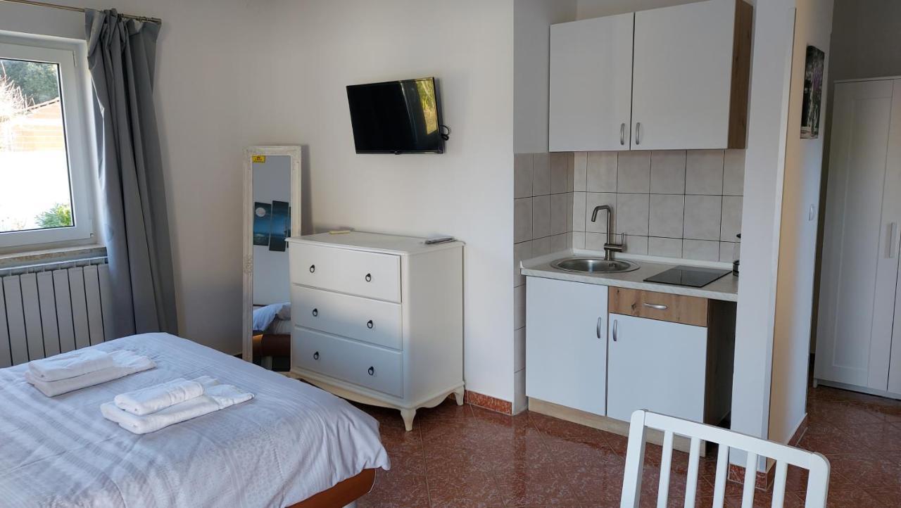 Soline Ada Daire Pjescana Uvala Dış mekan fotoğraf