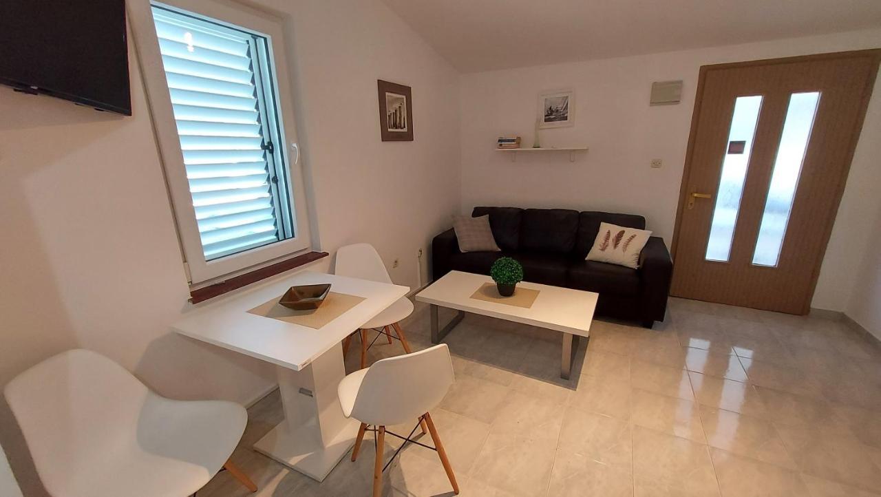Soline Ada Daire Pjescana Uvala Dış mekan fotoğraf